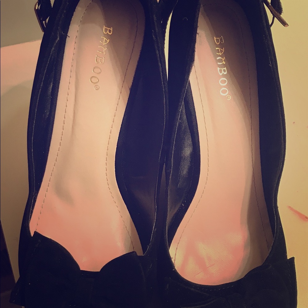 Wedge peep toe velvet shoes